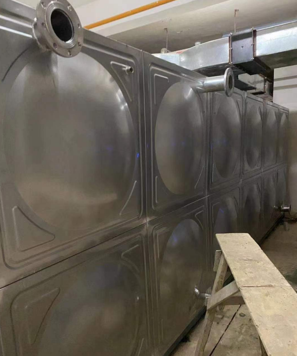 衡水日常维护不锈钢水箱的流程是怎样的